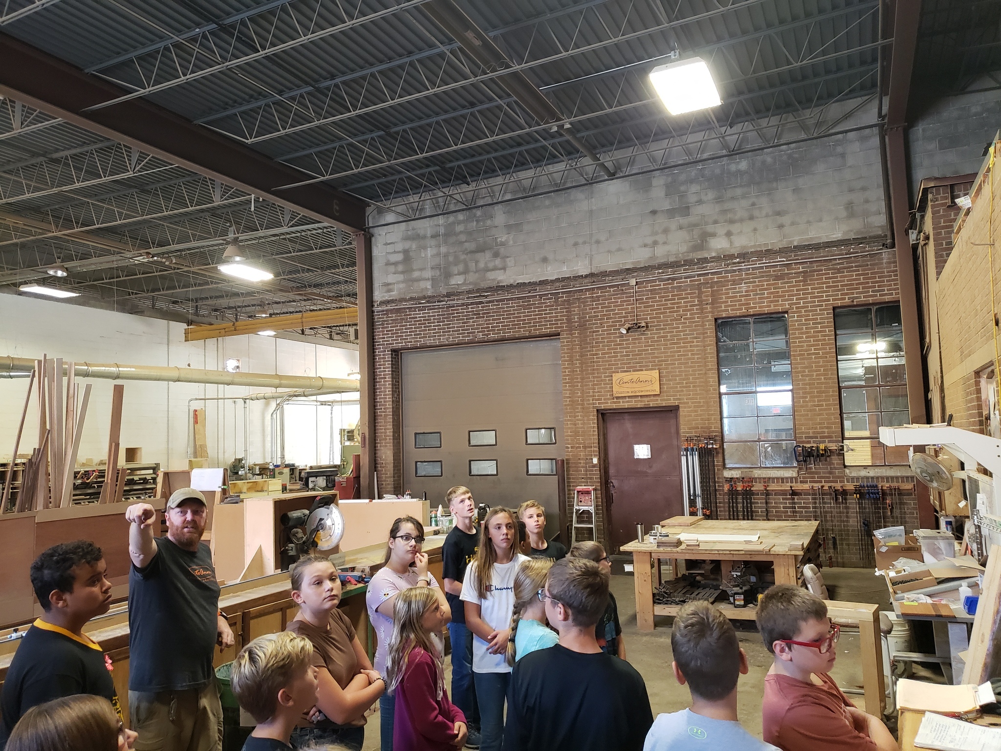Sixth Grade tour to Cento Anni Woodworking 9/21/22
